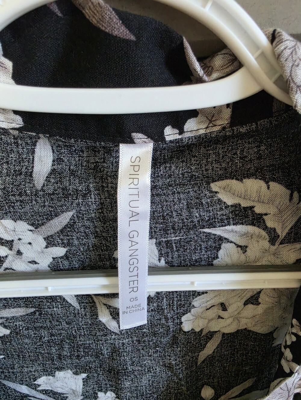 Spiritual Gangster Black Floral Kimono Robe - Picture 3 of 3